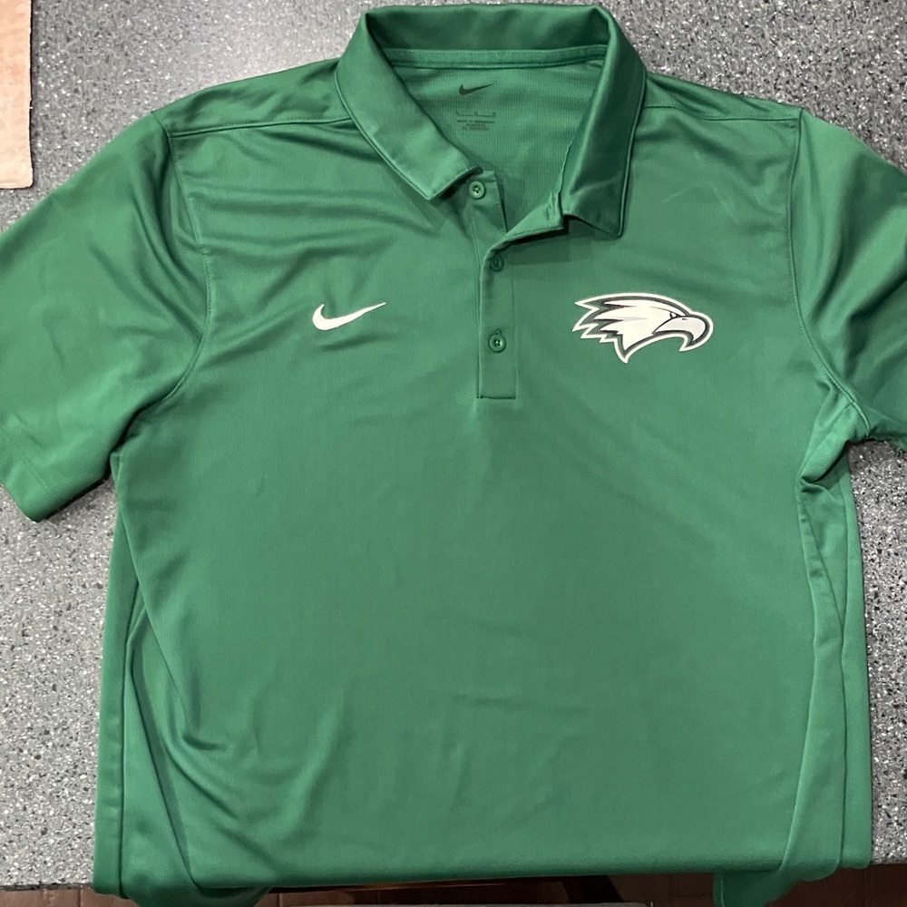 Nike Men's Polo Shirt in Green with Logo